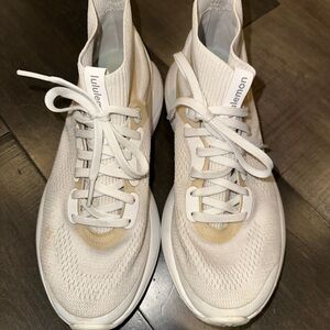 Lululemon Chargefeel White Beige Women's Athletic Sneakers Size 7